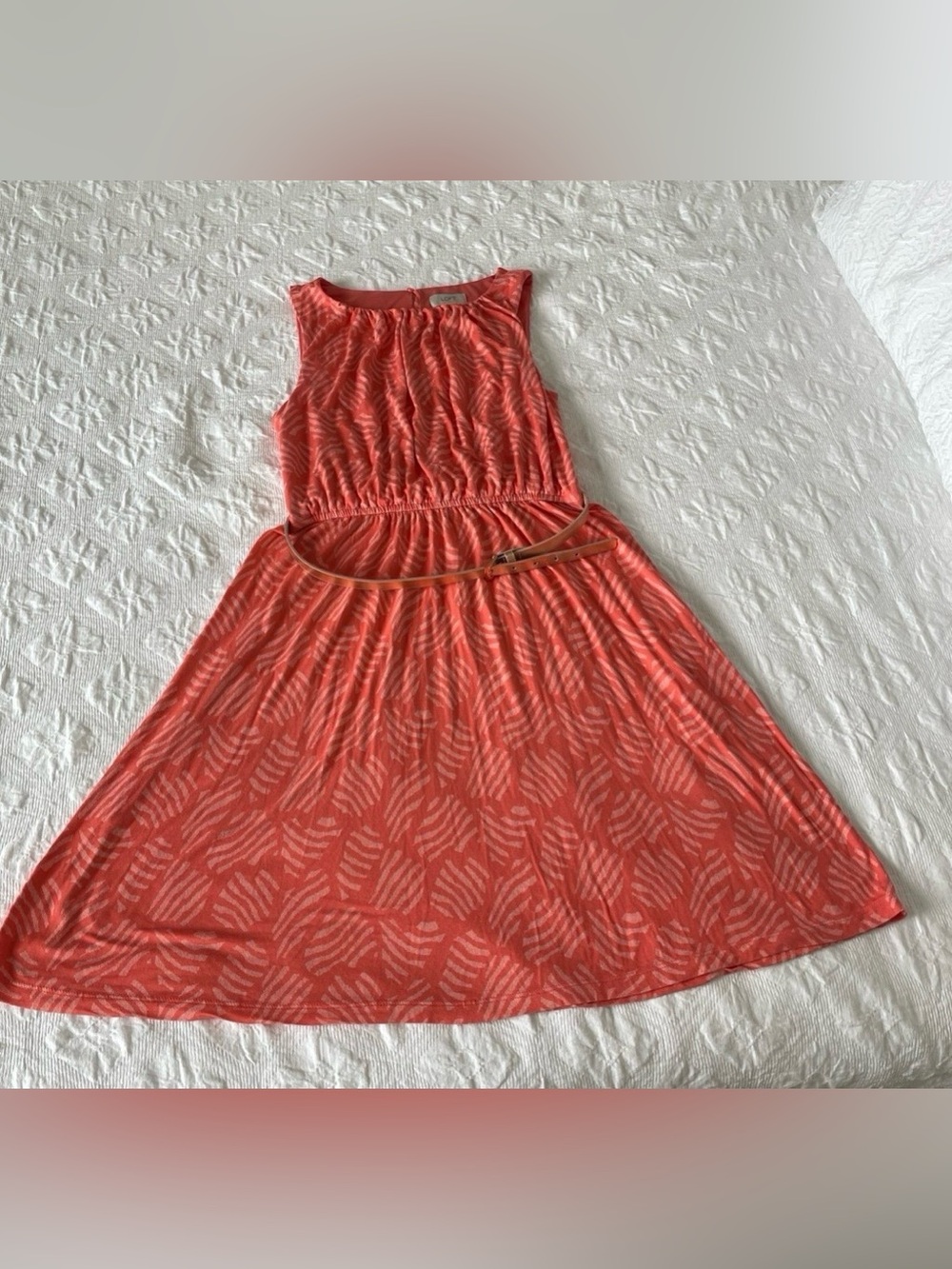 Loft Coral Printed Sleeveless Summer Dress with Belt, Sz.M, Like New.